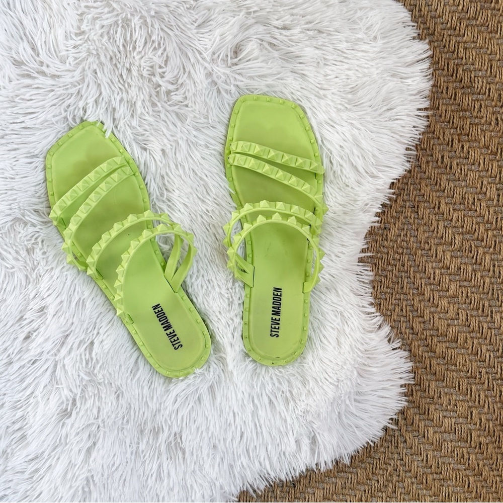 Steve Madden Skyler Green Sandals